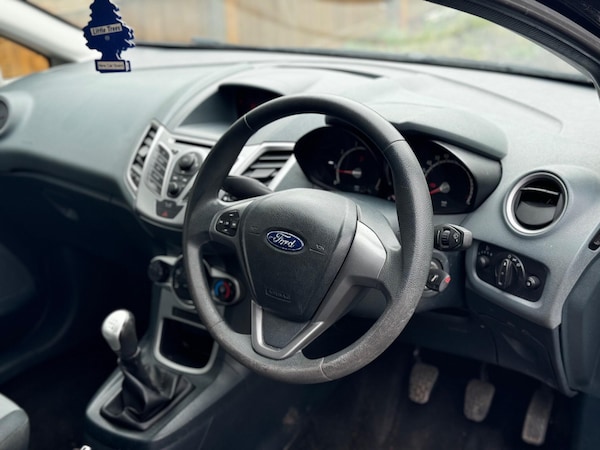 Used Ford Fiesta 2010 for sale - 75659062: Photo 17