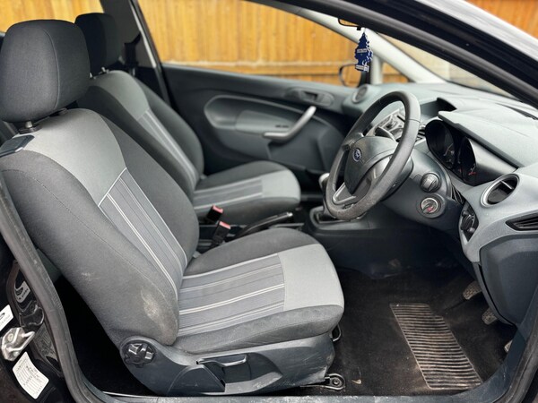 Used Ford Fiesta 2010 for sale - 75659062: Photo 20