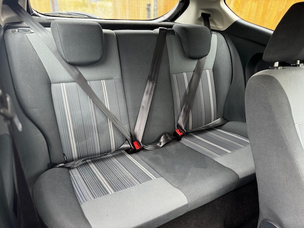 Used Ford Fiesta 2010 for sale - 75659062: Photo 21