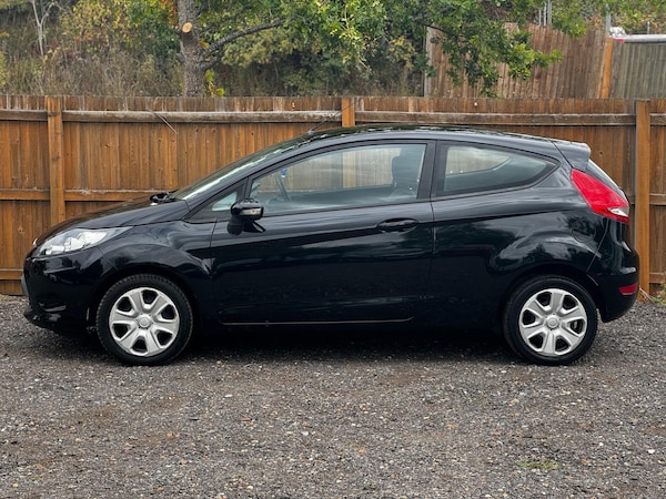 Used Ford Fiesta 2010 for sale - 75659062: Photo 7