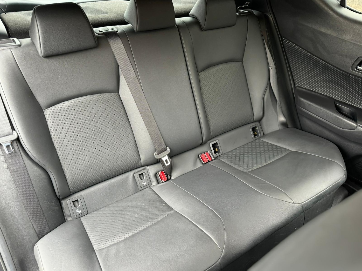 Used Toyota C-HR 2022 for sale - 77564998: Photo 23