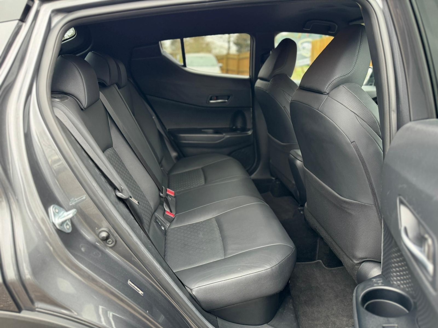 Used Toyota C-HR 2022 for sale - 77564998: Photo 24