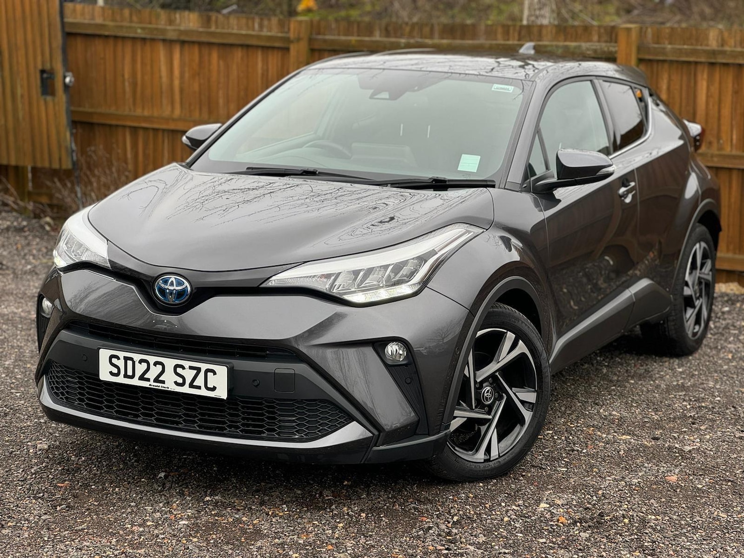 Used Toyota C-HR 2022 for sale - 77564998: Photo 3