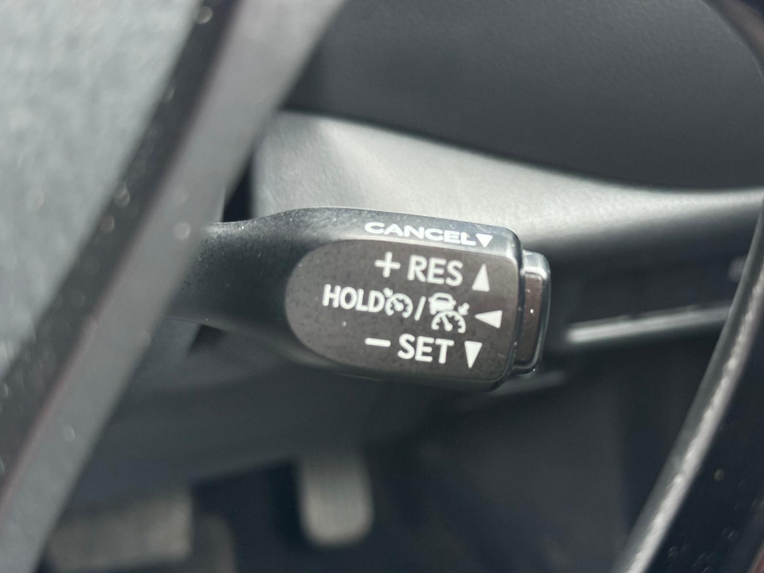 Used Toyota C-HR 2022 for sale - 77564998: Photo 32