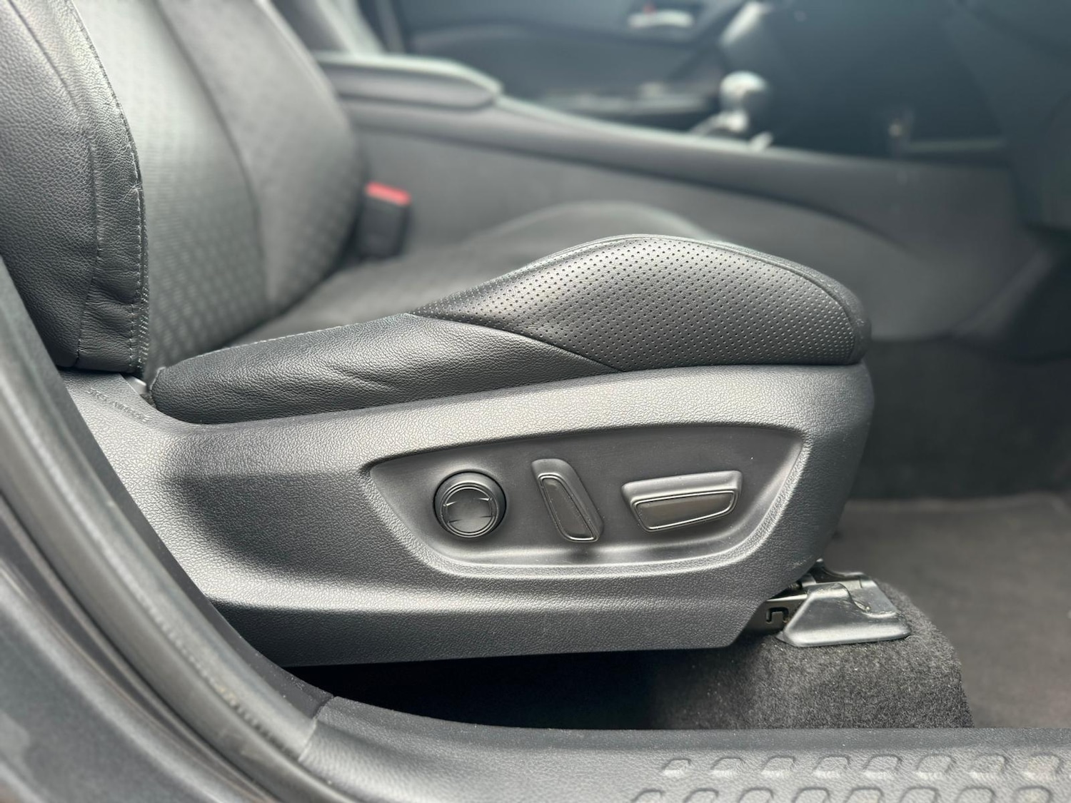 Used Toyota C-HR 2022 for sale - 77564998: Photo 37