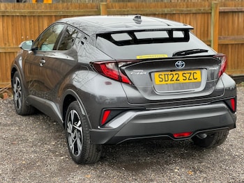Used Toyota C-HR 2022 for sale - 77564998: Photo