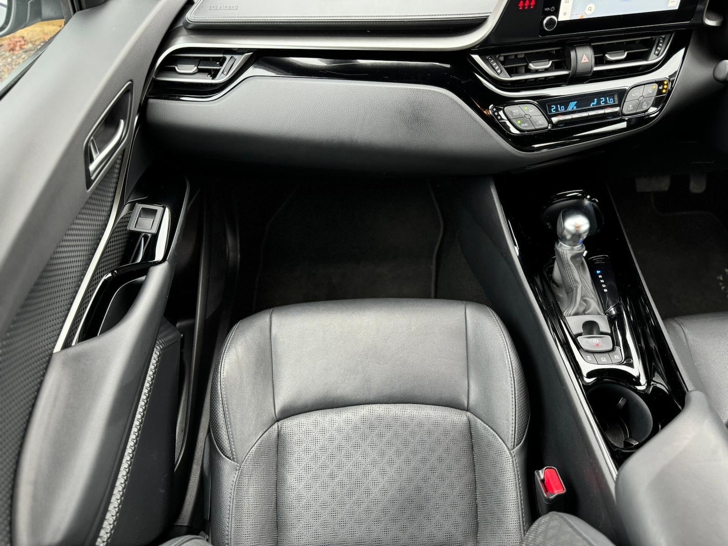 Used Toyota C-HR 2022 for sale - 77564998: Photo 52