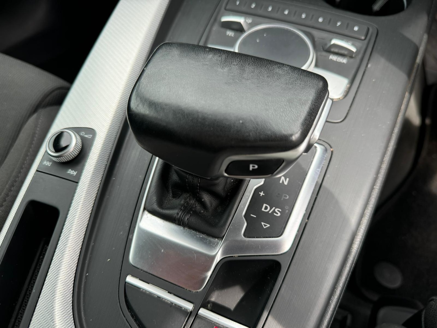 Used Audi A4 2017 for sale - 78184661: Photo 16