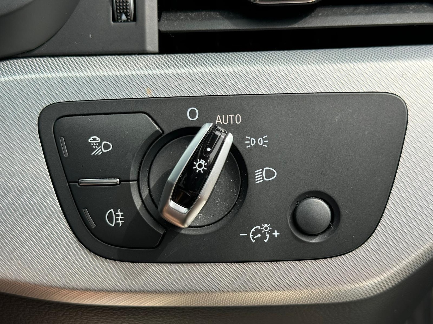 Used Audi A4 2017 for sale - 78184661: Photo 36