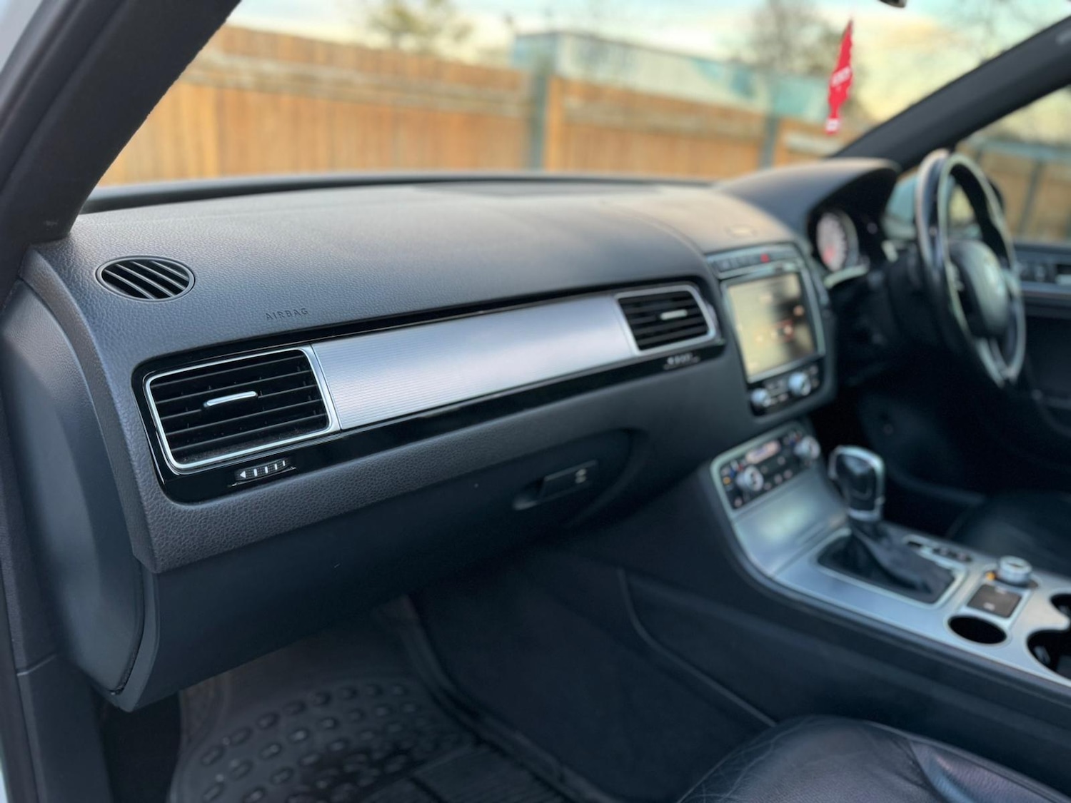 Used Volkswagen Touareg 2014 for sale - 76715135: Photo 13