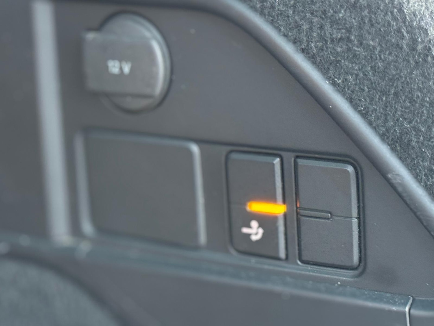 Used Volkswagen Touareg 2014 for sale - 76715135: Photo 25