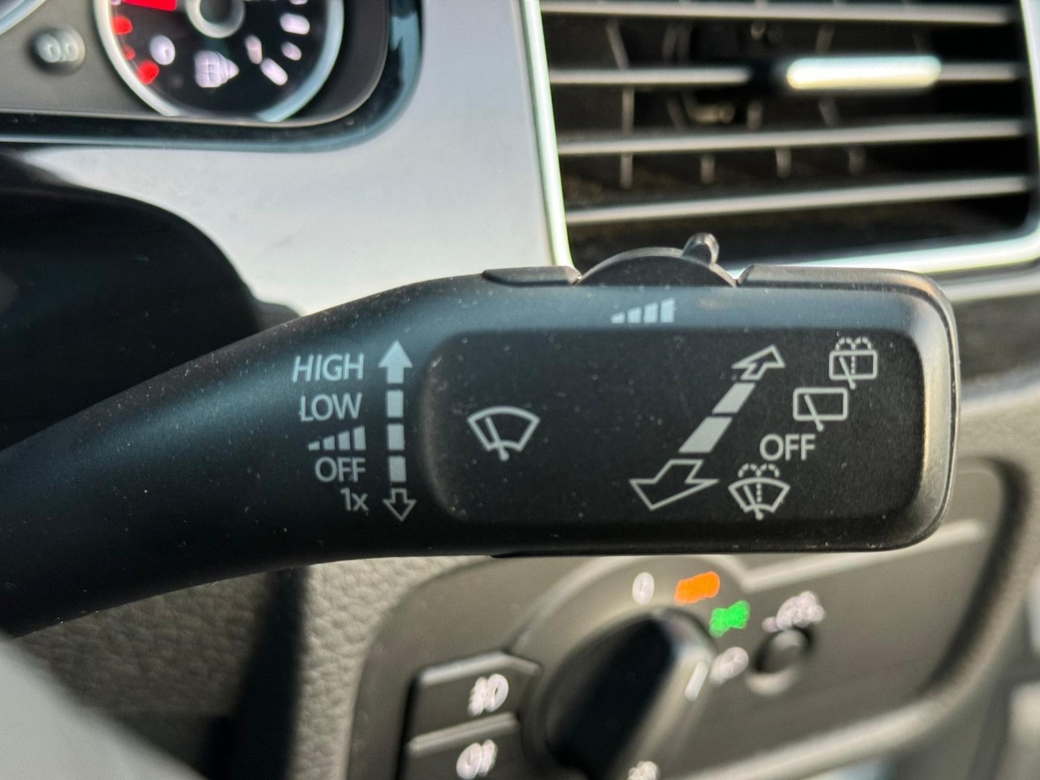 Used Volkswagen Touareg 2014 for sale - 76715135: Photo 31