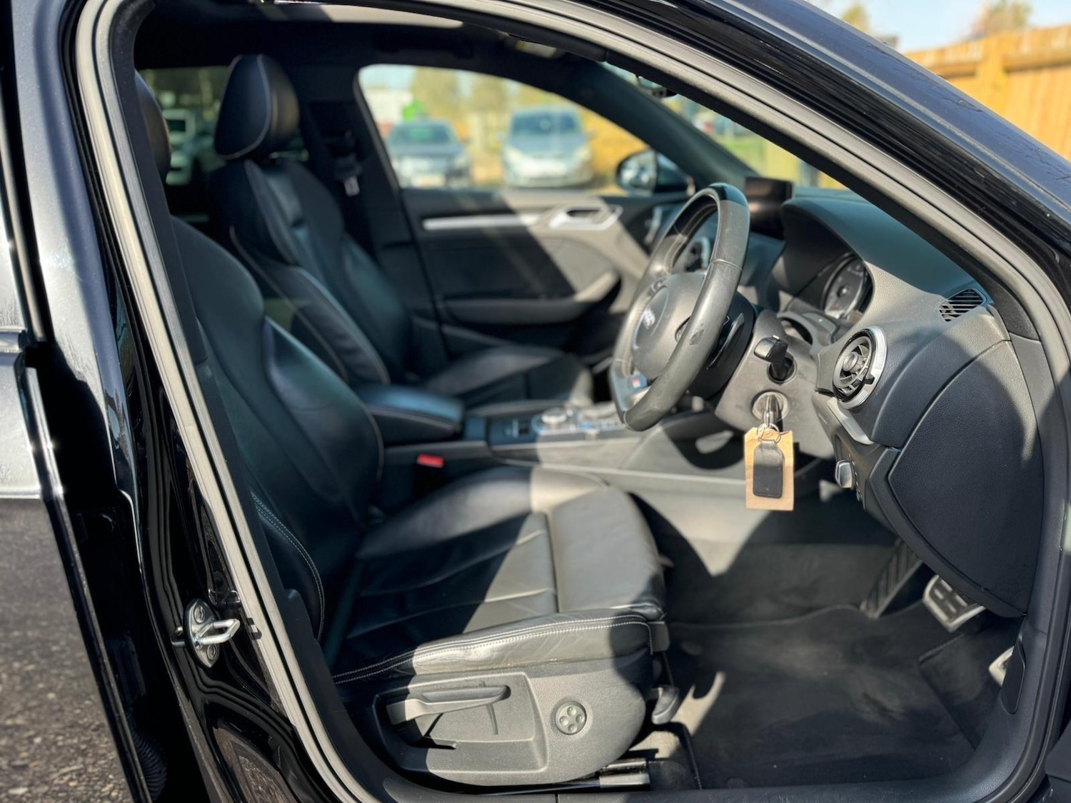 Used Audi A3 2014 for sale - 77670858: Photo 25