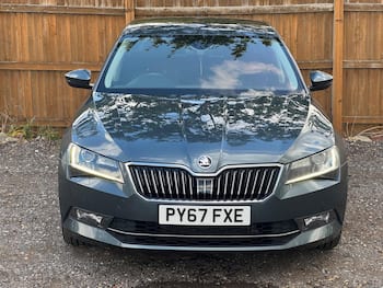 Used Skoda Superb 2018 for sale - 79669948: Photo