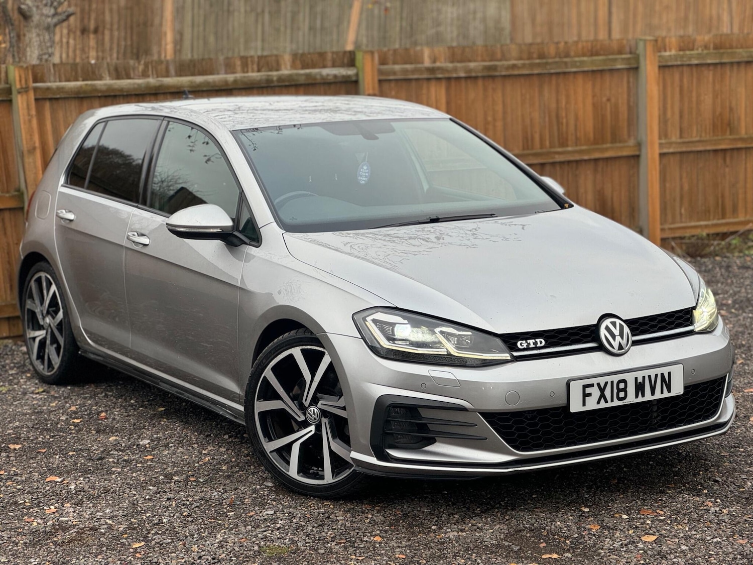 Used Volkswagen Golf for sale - 77001067: Photo 1