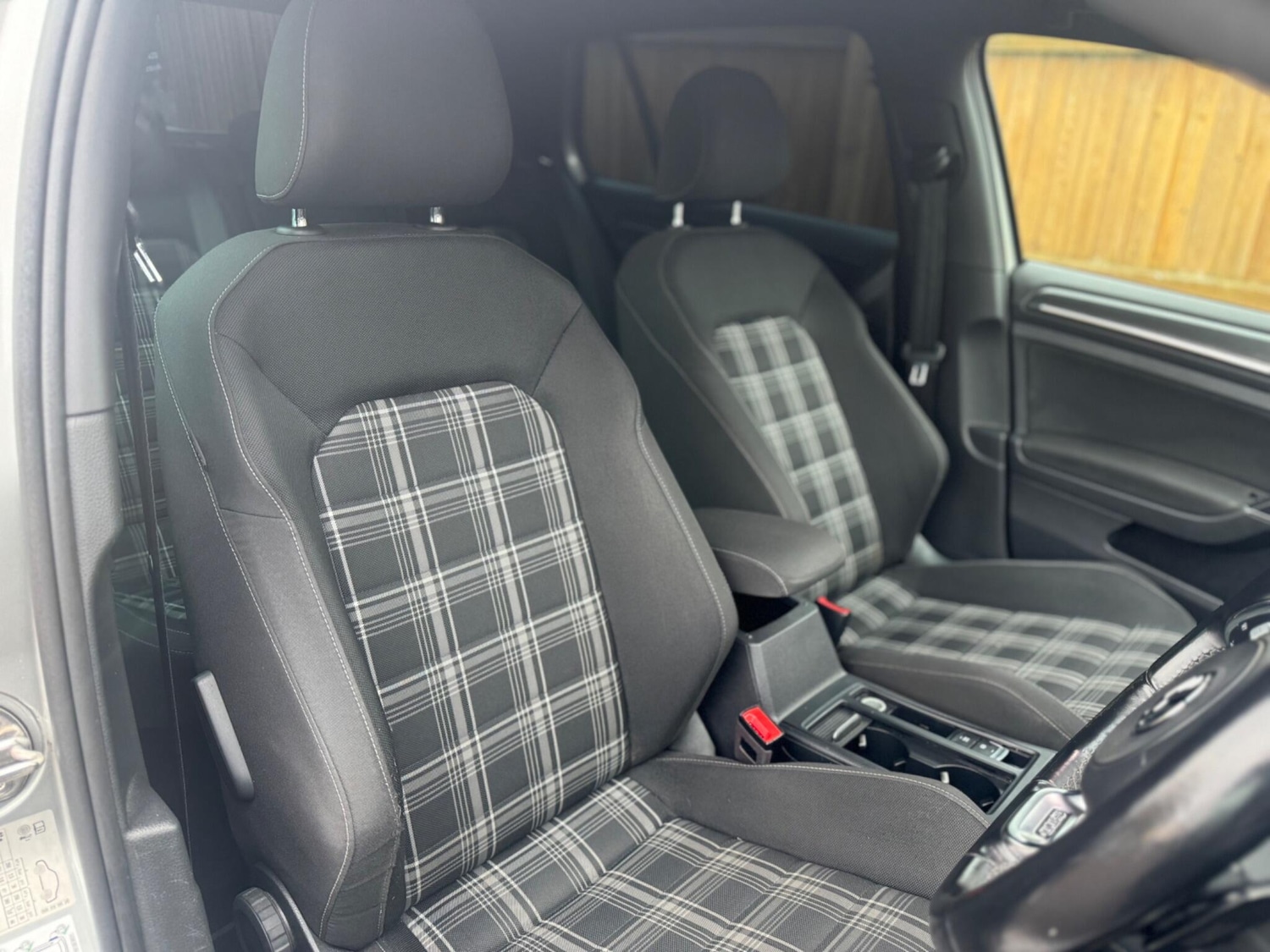 Used Volkswagen Golf for sale - 77001067: Photo 17