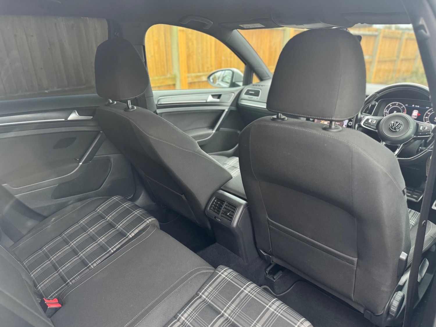 Used Volkswagen Golf for sale - 77001067: Photo 20