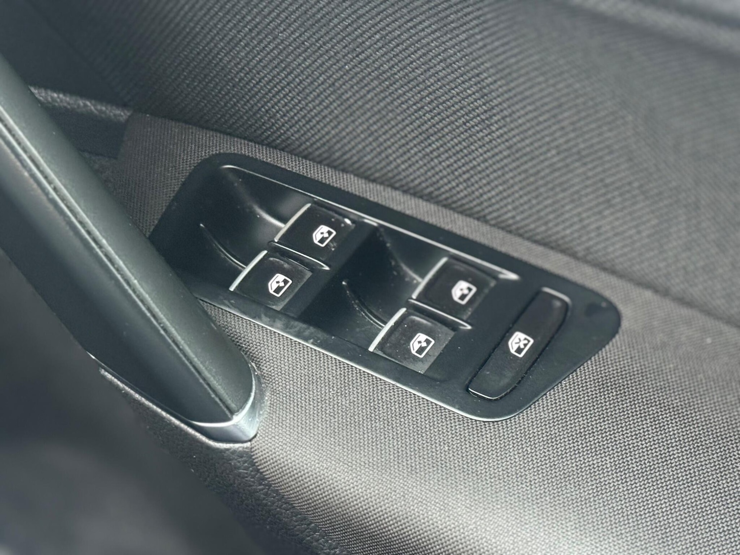 Used Volkswagen Golf for sale - 77001067: Photo 25