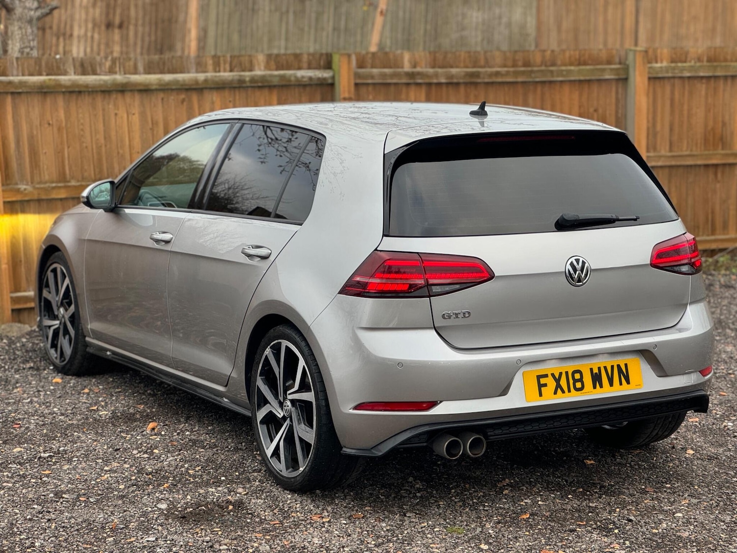 Used Volkswagen Golf for sale - 77001067: Photo 4