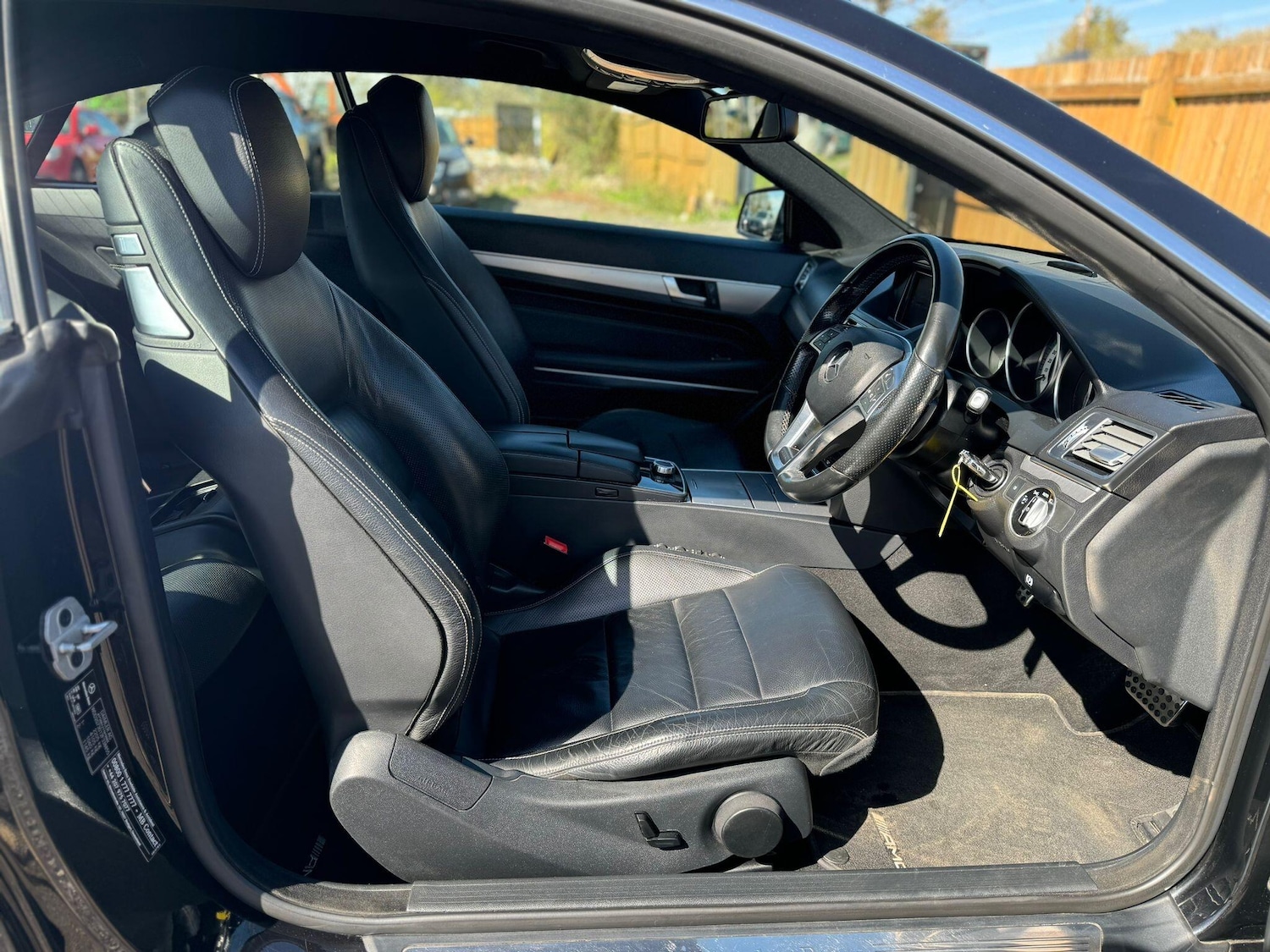 Used Mercedes-Benz E Class for sale - 78148103: Photo 16