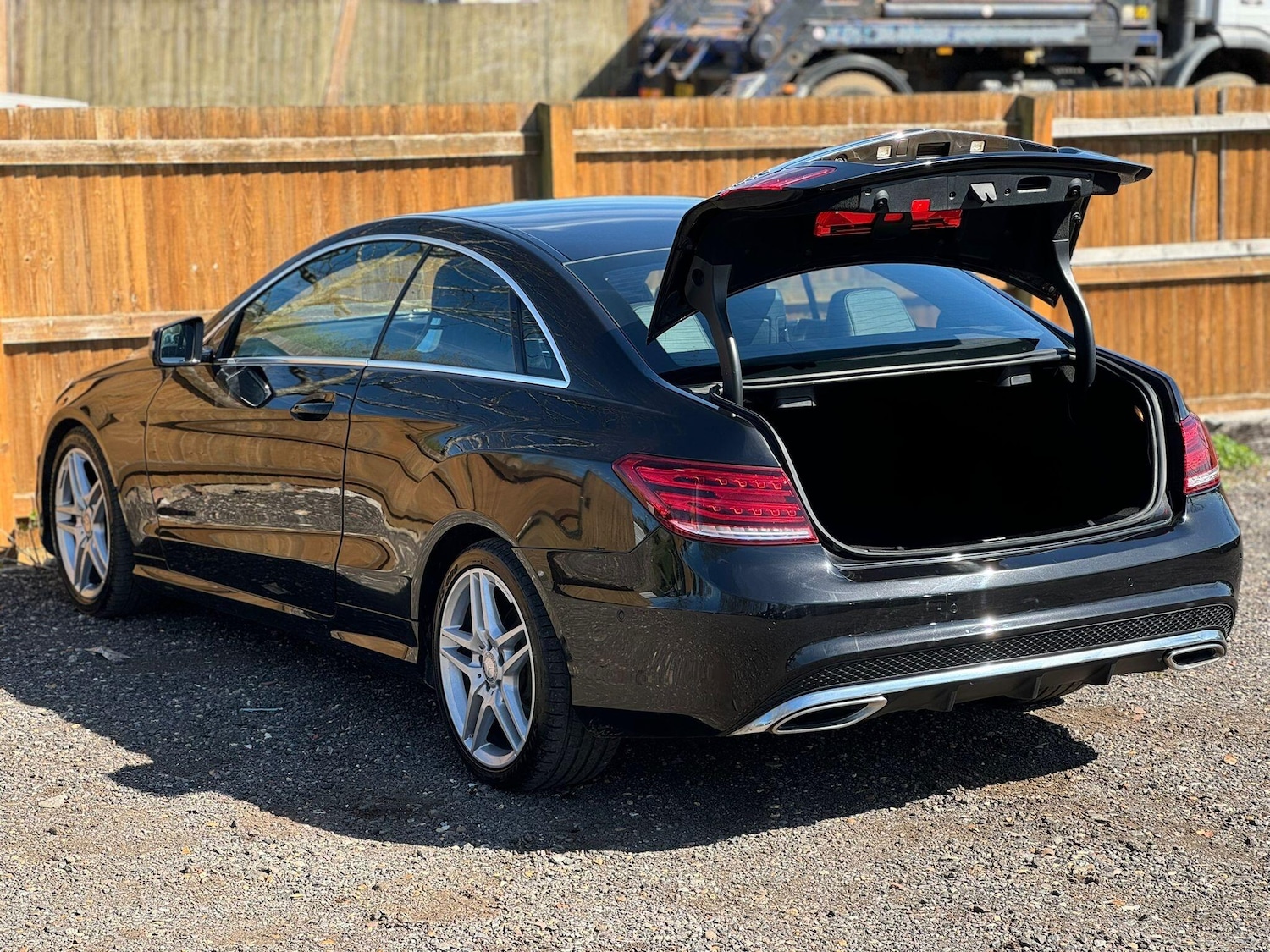 Used Mercedes-Benz E Class for sale - 78148103: Photo 7