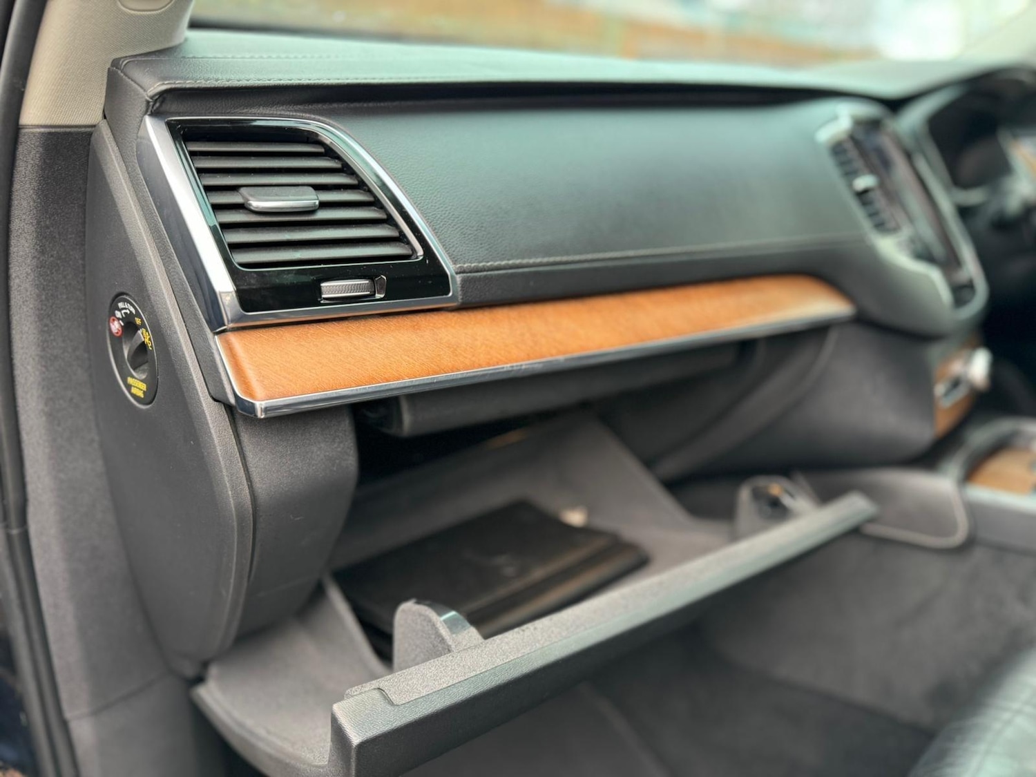 Used Volvo XC90 2017 for sale - 76976506: Photo 52