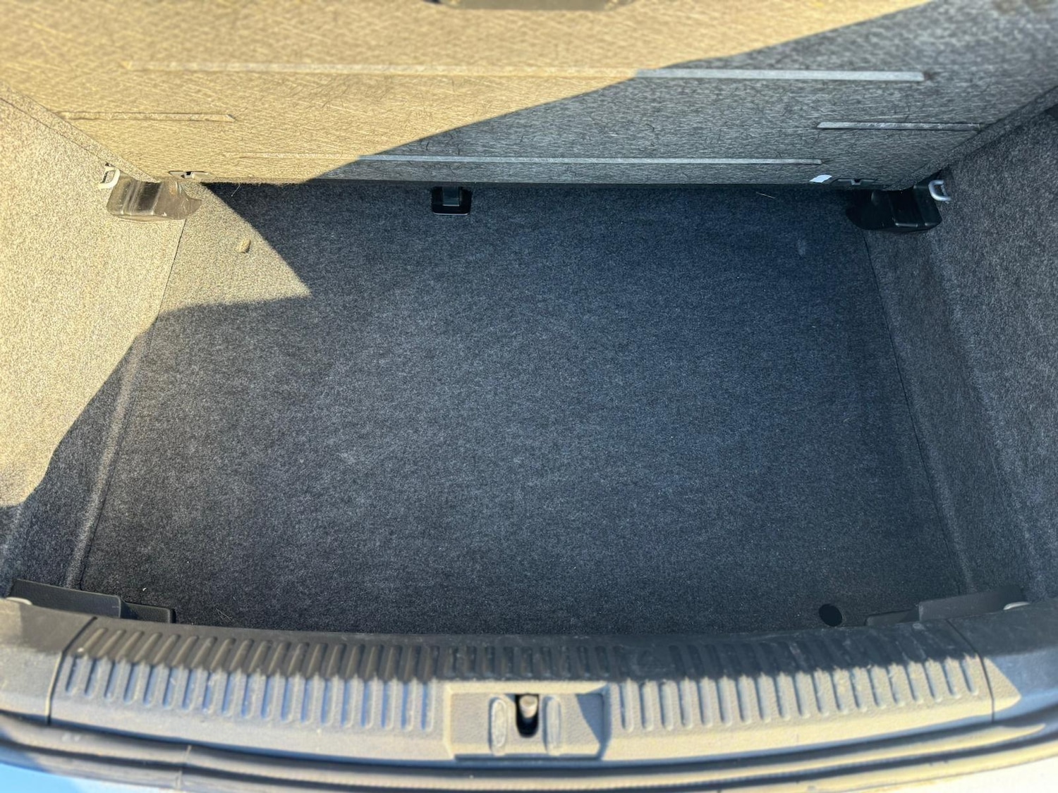 Used Volkswagen Polo 2012 for sale - 77091473: Photo 46