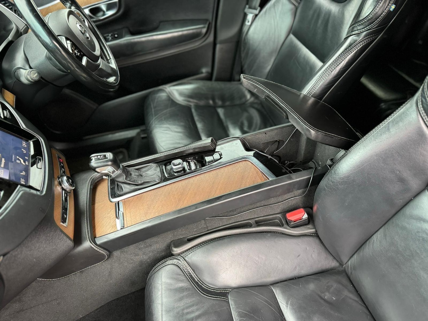 Used Volvo XC90 2017 for sale - 77163556: Photo 47