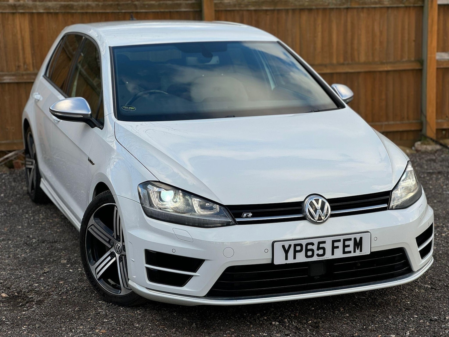 Used Volkswagen Golf for sale - 77278778: Photo 1