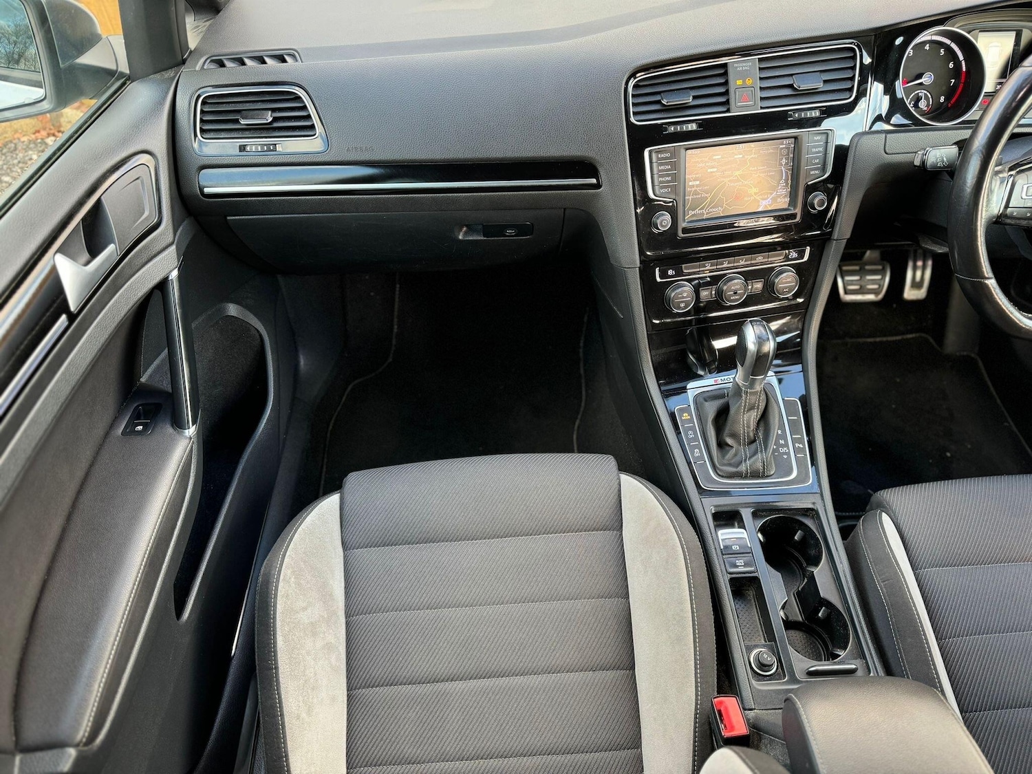 Used Volkswagen Golf for sale - 77278778: Photo 13