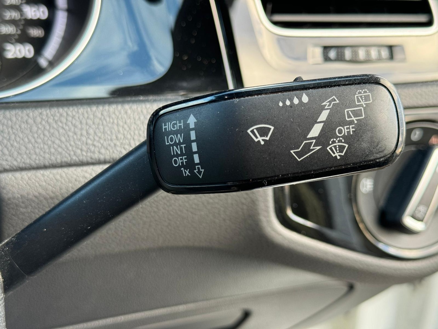 Used Volkswagen Golf for sale - 77278778: Photo 37