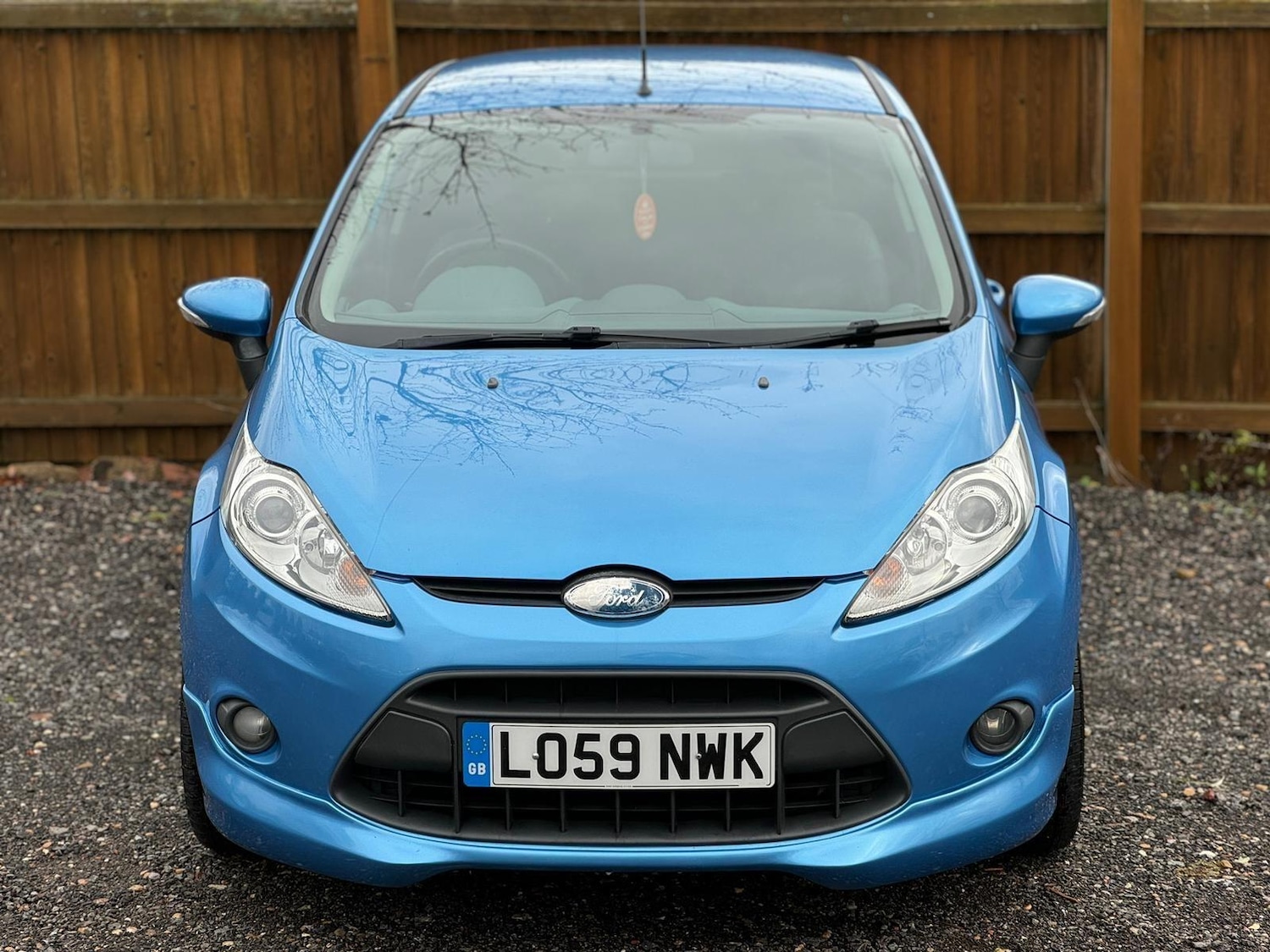 Used Ford Fiesta 2010 for sale - 77163497: Photo 2