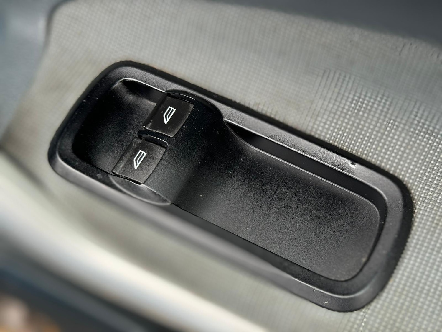 Used Ford Fiesta 2010 for sale - 77163497: Photo 27