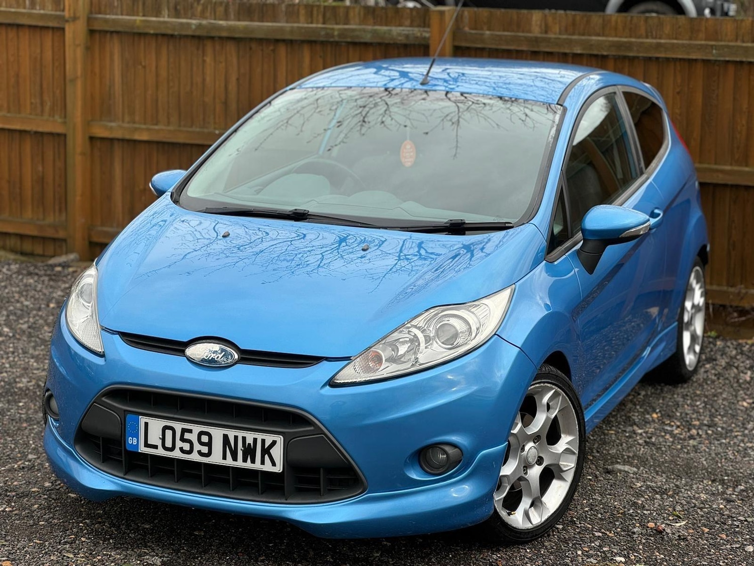 Used Ford Fiesta 2010 for sale - 77163497: Photo 3