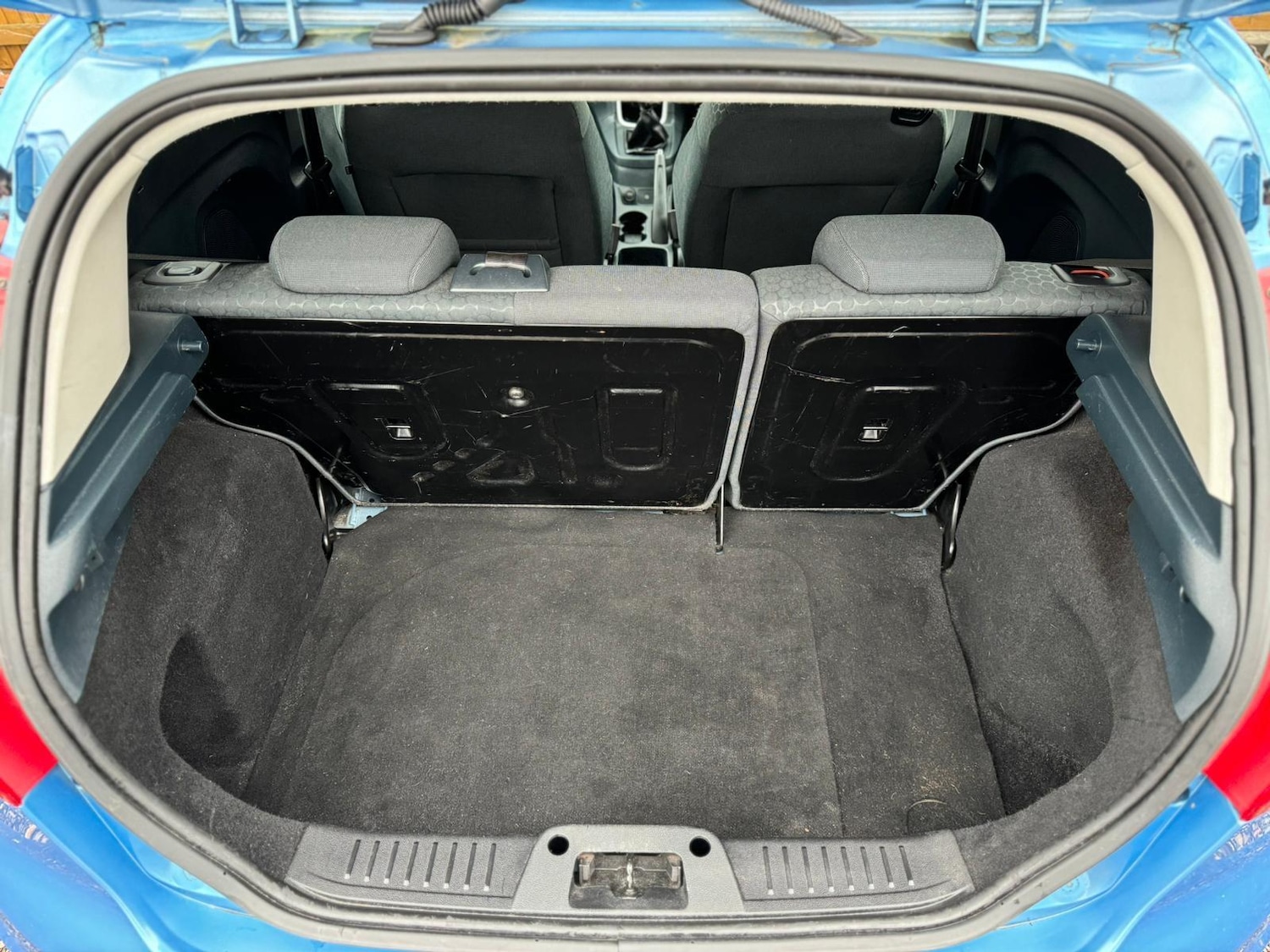 Used Ford Fiesta 2010 for sale - 77163497: Photo 38