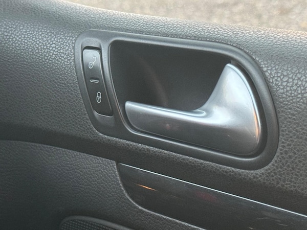 Used Volkswagen Golf 2007 for sale - 76042597: Photo 26