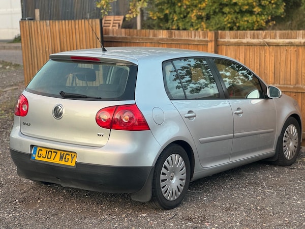 Used Volkswagen Golf 2007 for sale - 76042597: Photo 9
