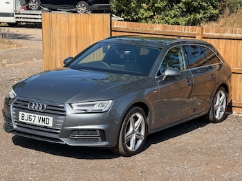 Used Audi A4 2017 for sale - 79532394: Photo