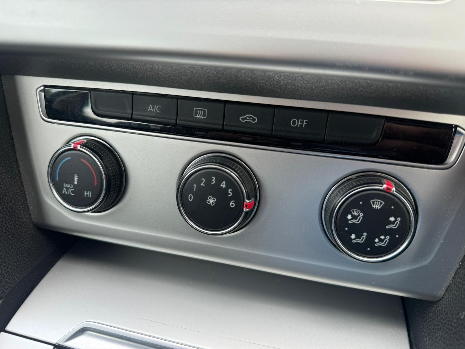 Used Volkswagen Passat 2015 for sale - 76936622: Photo 25