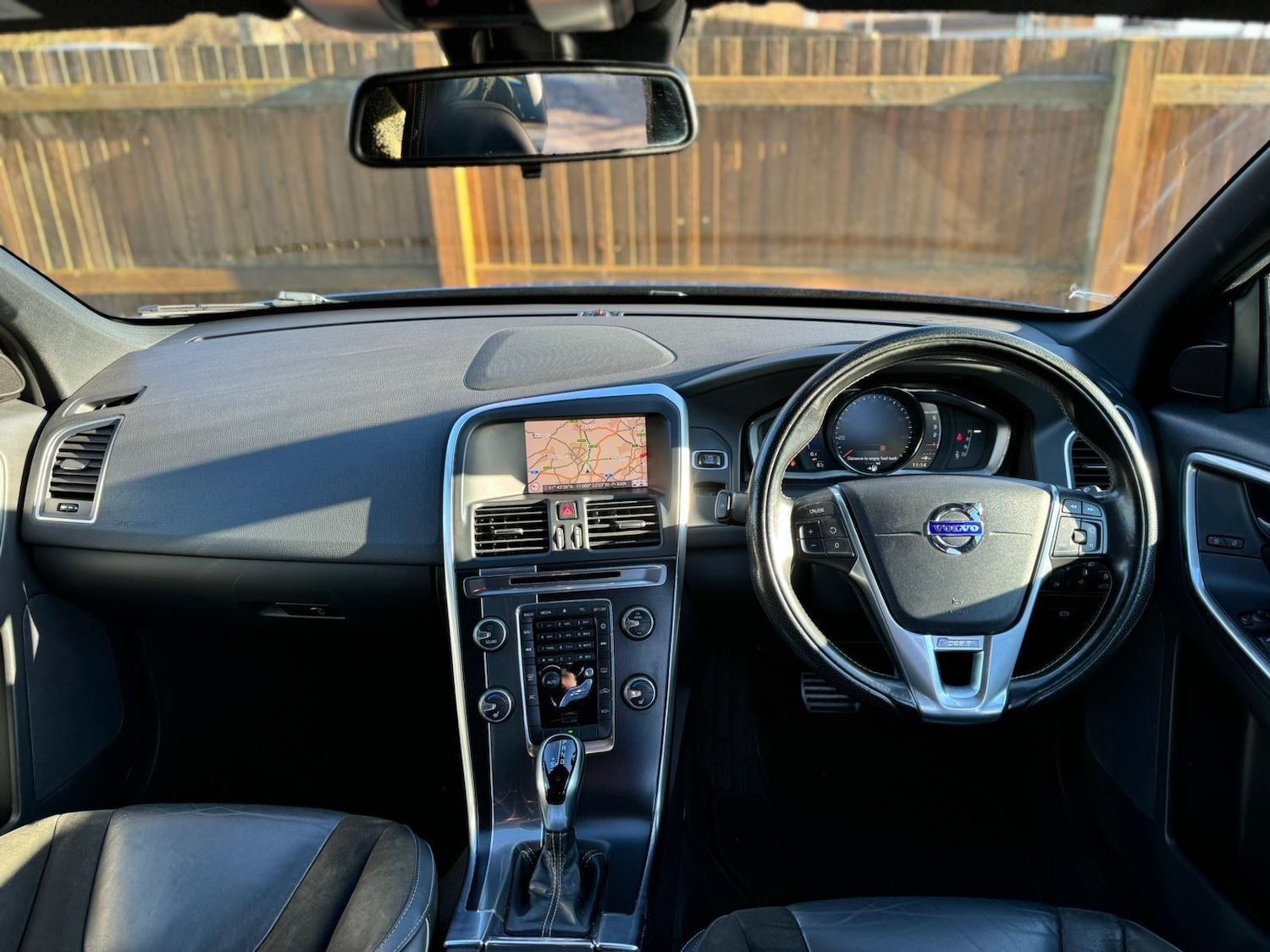 Used Volvo XC60 2017 for sale - 77230187: Photo 16