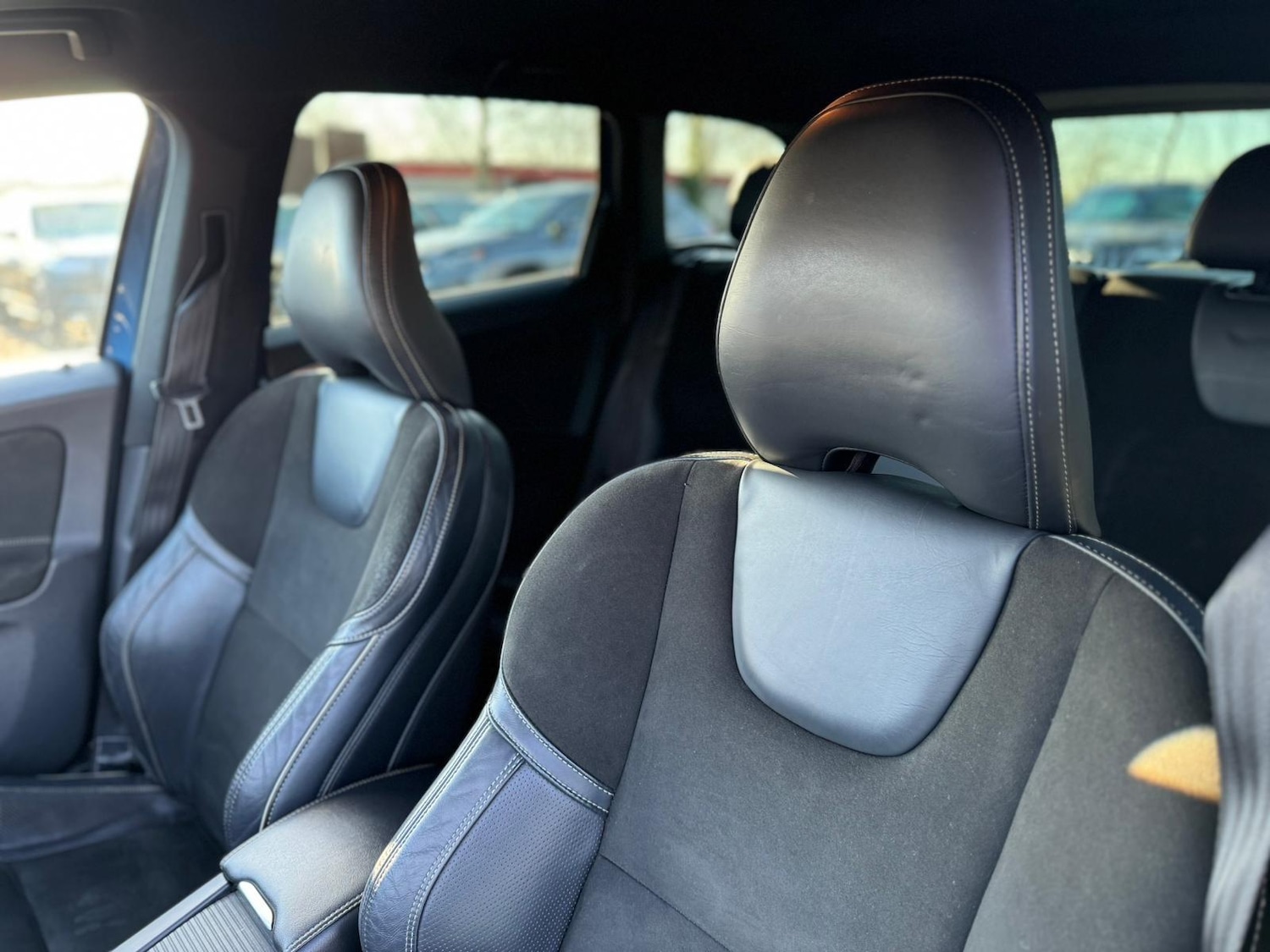 Used Volvo XC60 2017 for sale - 77230187: Photo 58