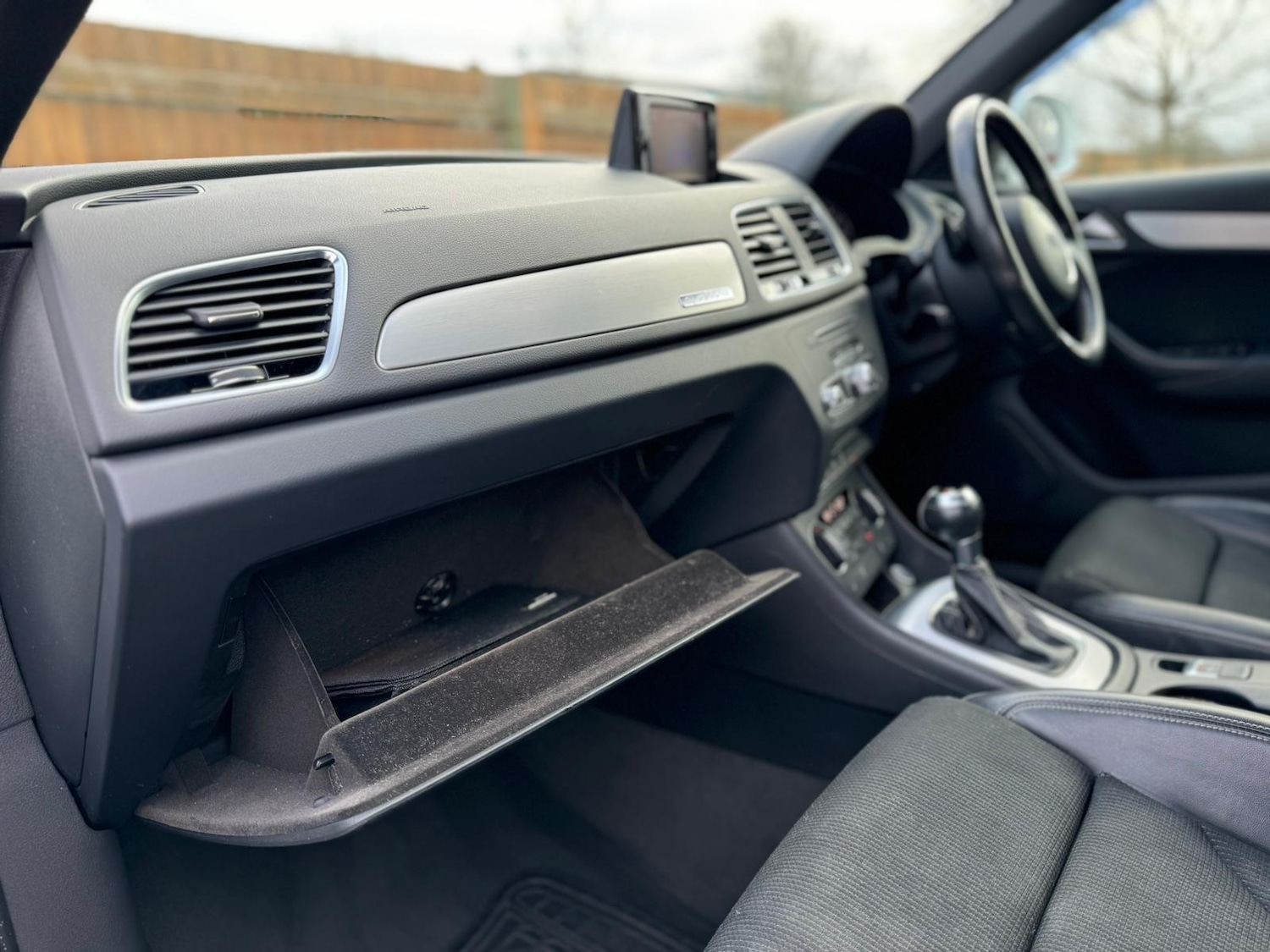 Used Audi Q3 2016 for sale - 77084379: Photo 14