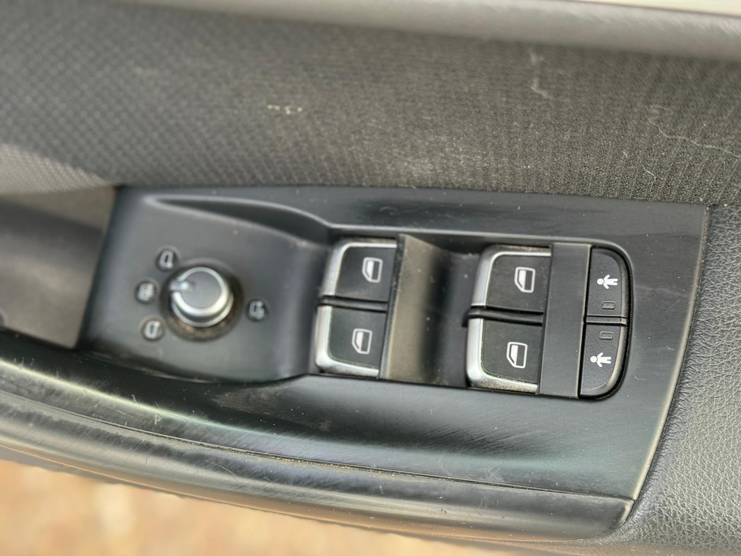 Used Audi Q3 2016 for sale - 77084379: Photo 33