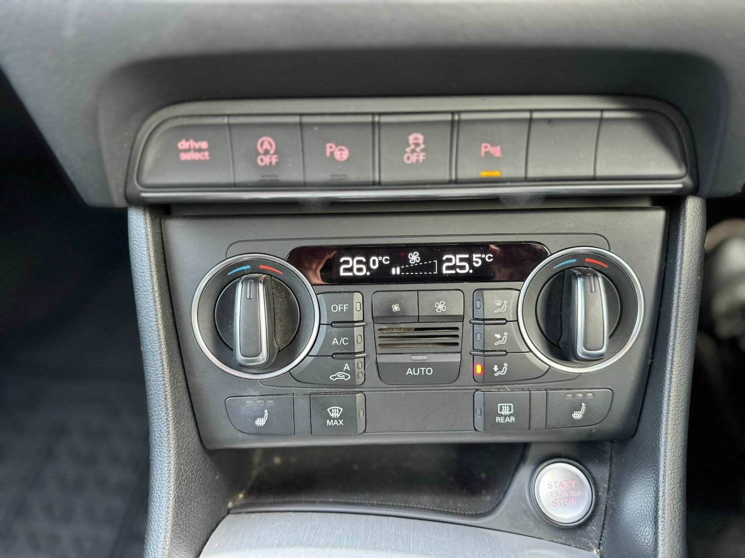 Used Audi Q3 2016 for sale - 77084379: Photo 39