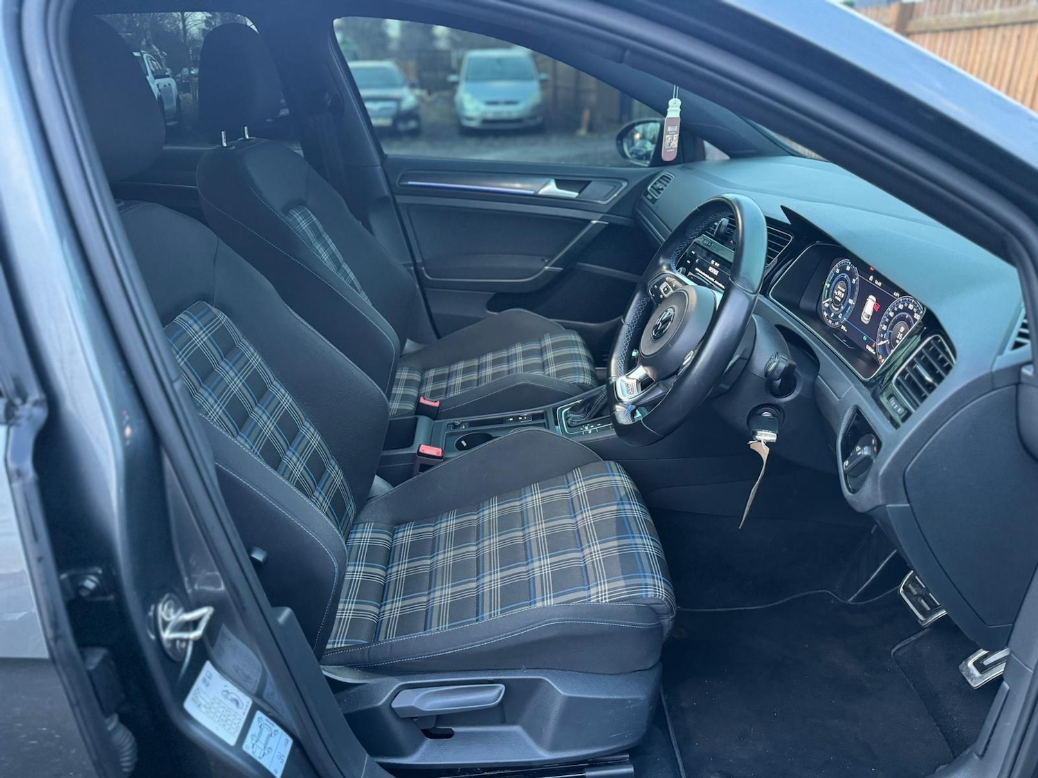 Used Volkswagen Golf 2020 for sale - 77395797: Photo 19