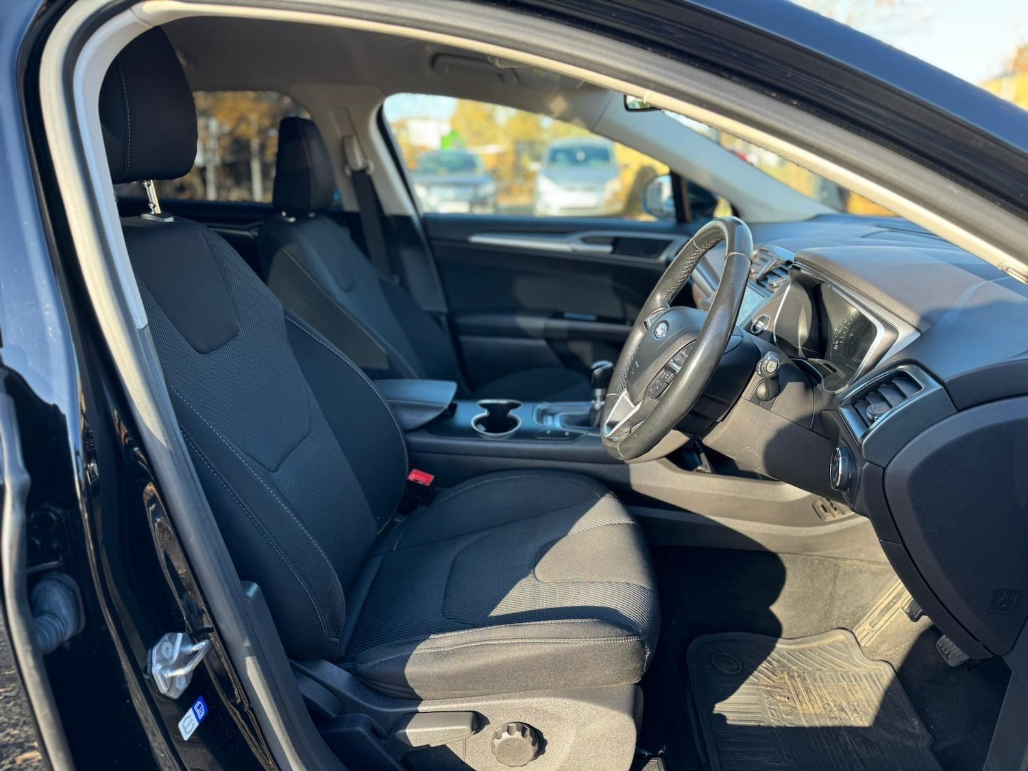 Used Ford Mondeo 2017 for sale - 76759348: Photo 20