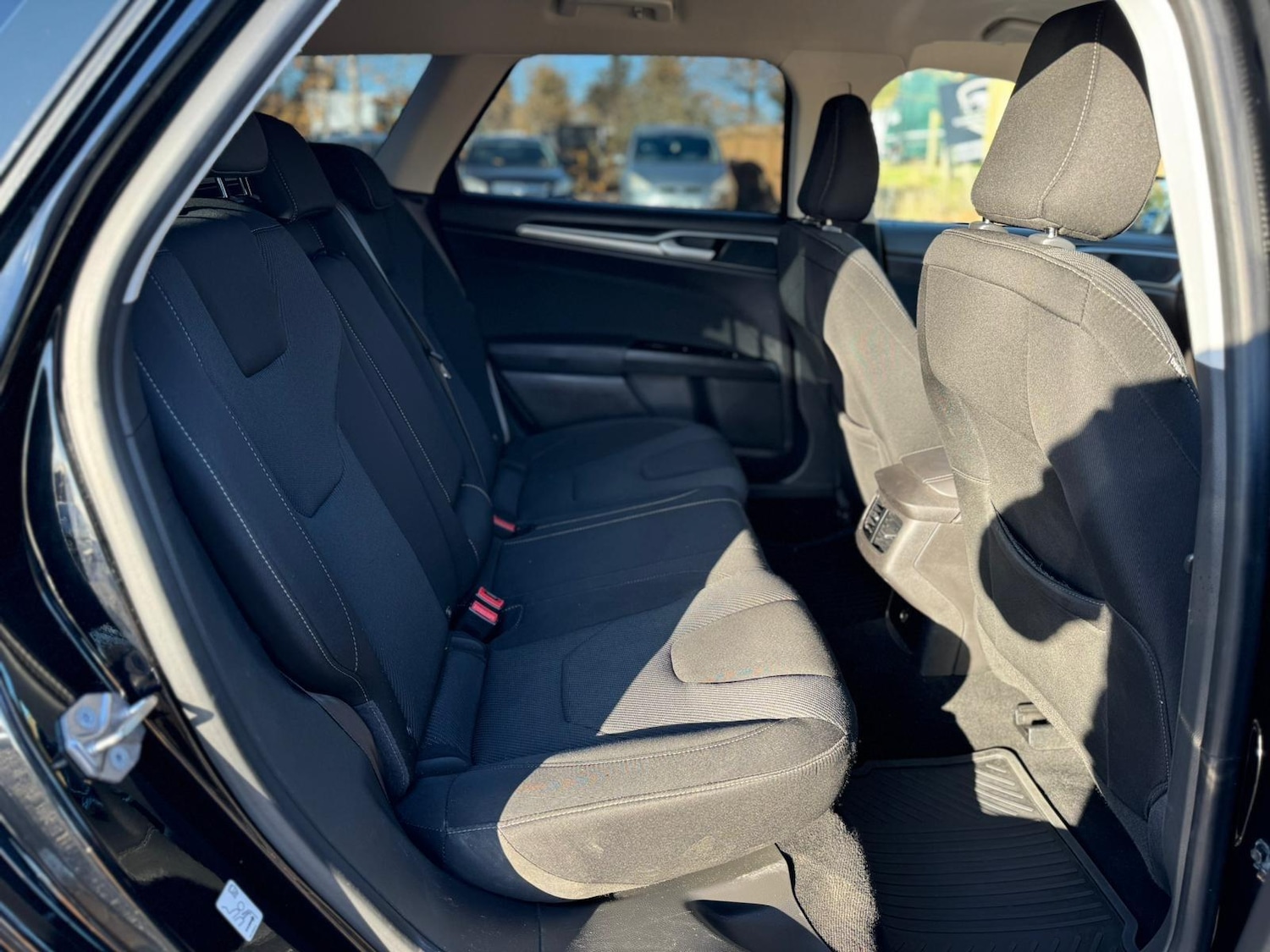 Used Ford Mondeo 2017 for sale - 76759348: Photo 24