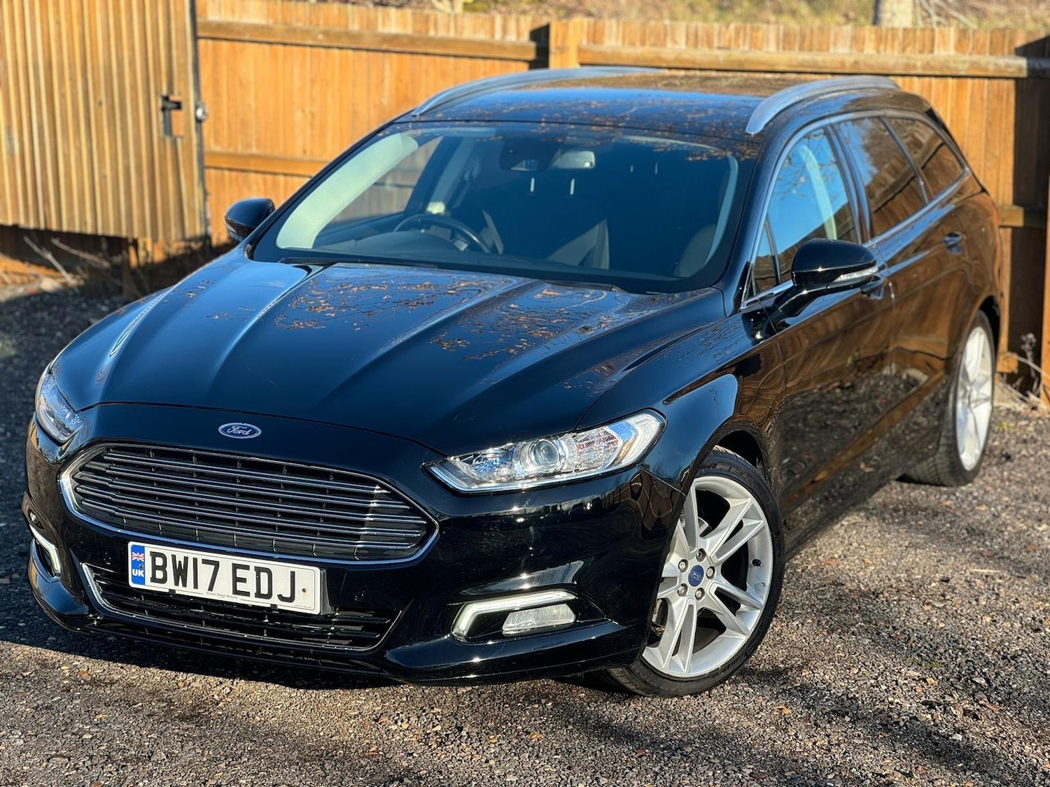 Used Ford Mondeo 2017 for sale - 76759348: Photo 3