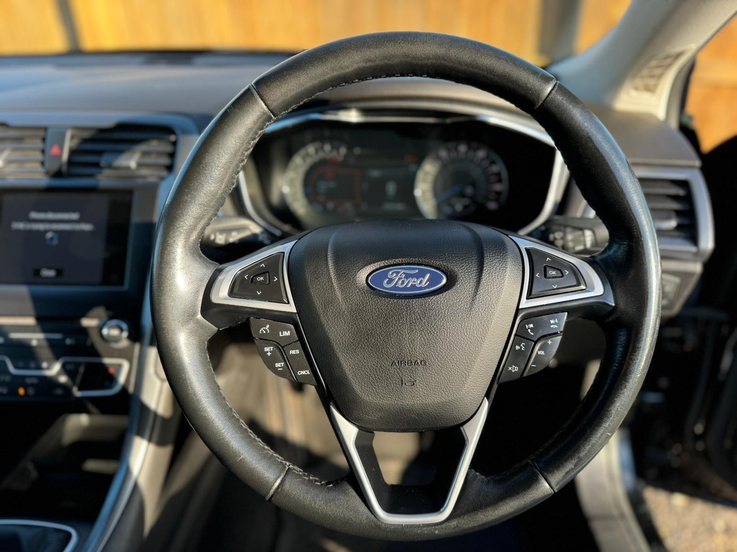 Used Ford Mondeo 2017 for sale - 76759348: Photo 42