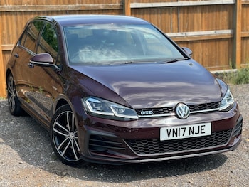 Used Volkswagen Golf 2017 for sale - 78636401: Photo